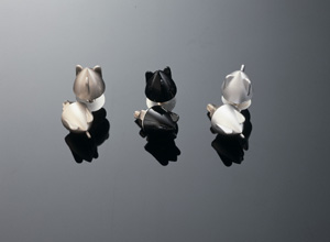 BULLET NUT WING SATIN 10 PCS