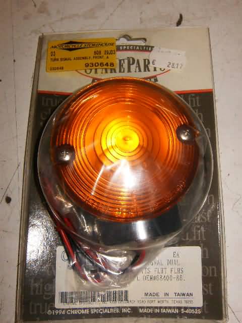 TURN SIGNAL FRONT WITH AMBER LENS FLH